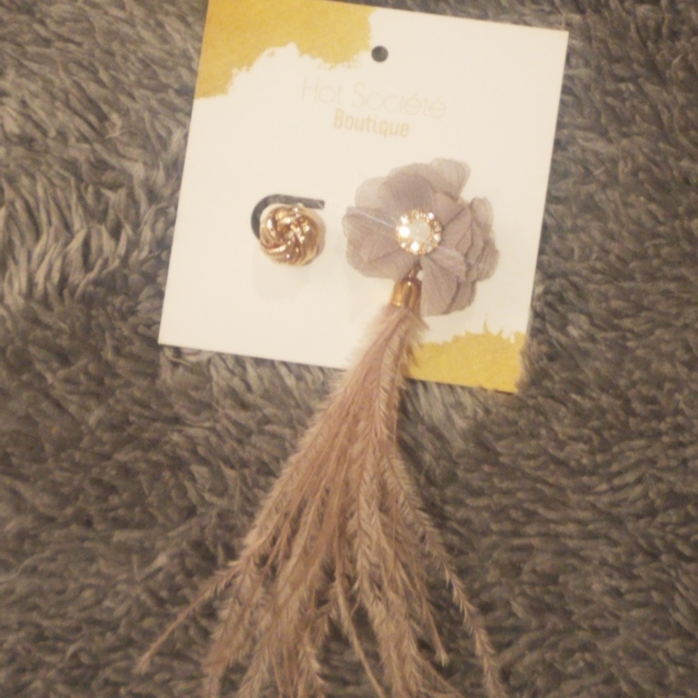 Earring